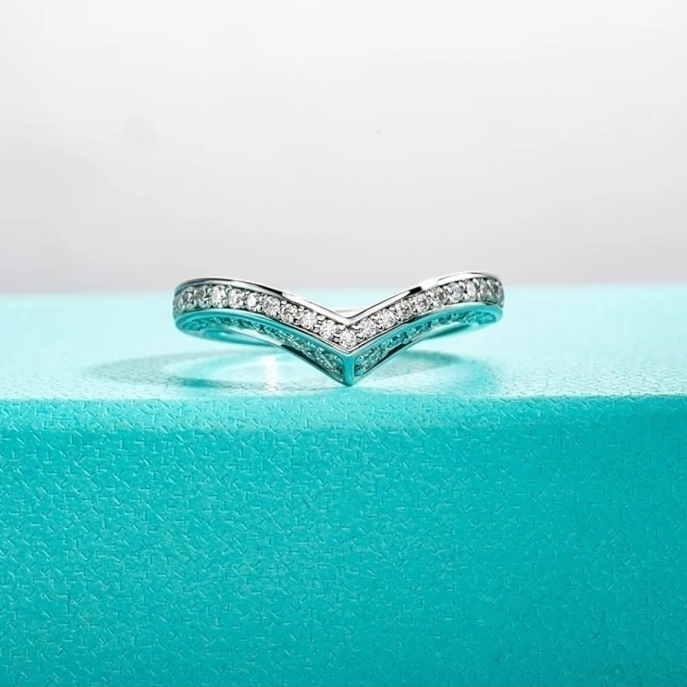 Crown Curved Sterling Silver S925 Moissanite Band Eternity Ring Diamond Wedding